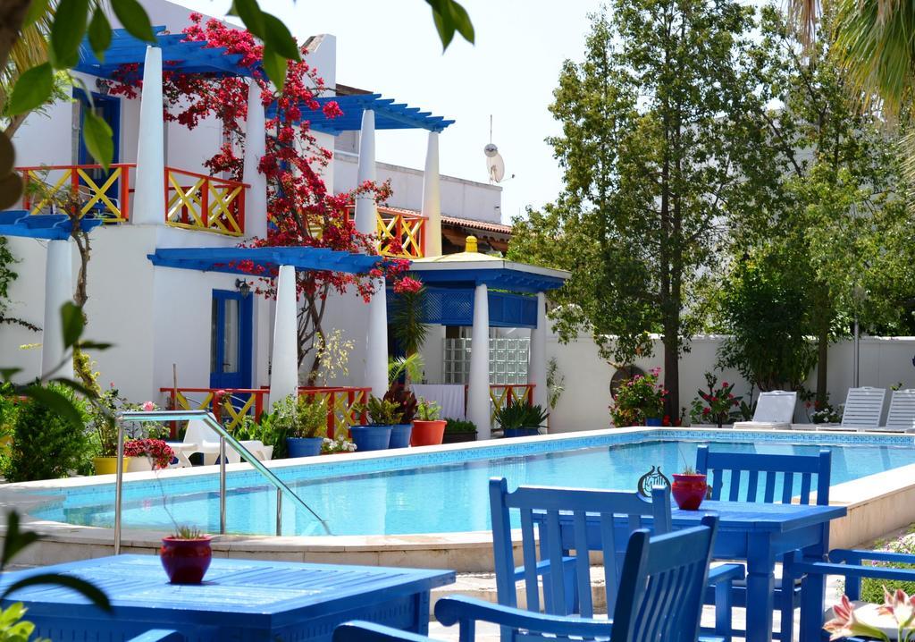 Su - Otel